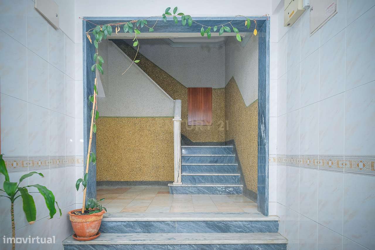 Apartamento T3 em Amora, Seixal - Vista para o Rio-26
