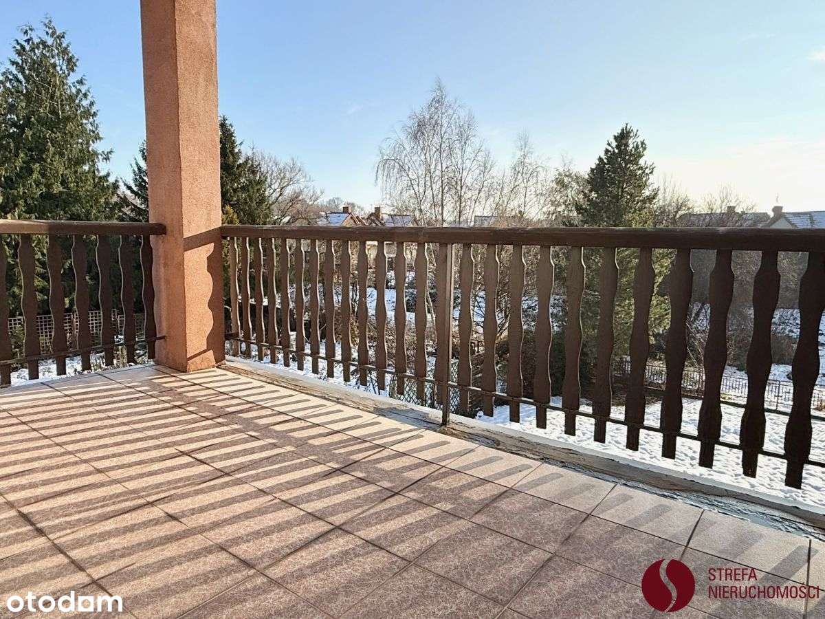 Wolnostojący tuż przy rzeczce Wirynka-12