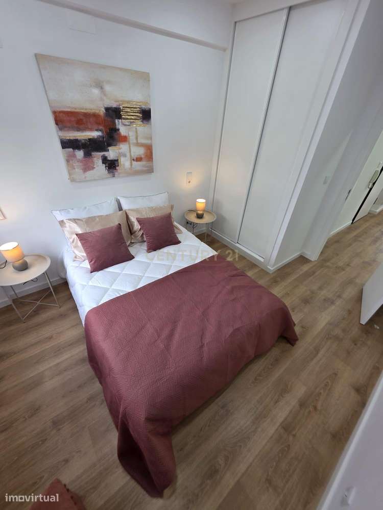 T3 NOVO -C/ SUITE E VARANDA-21