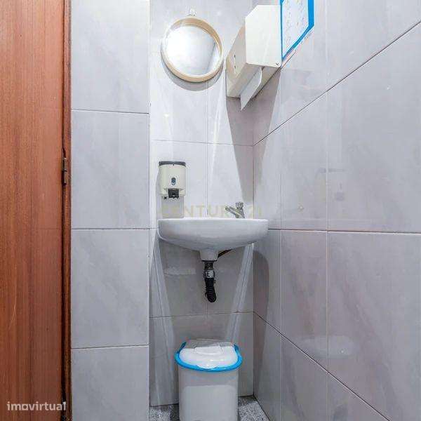 Opurtunidade Loja no Centro de Benfica - Grande imagem: 5/6