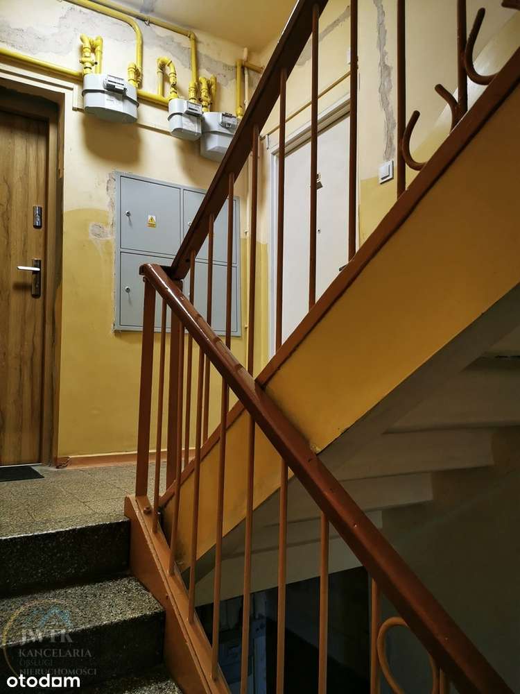 Na sprzedaż 2-pokojowe mieszkanie z balkonem-10