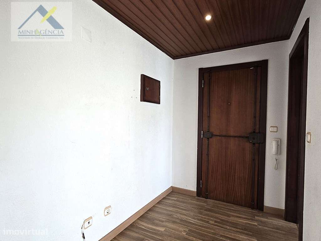 Apartamento T2 na Quinta de St. António em Setúbal-9