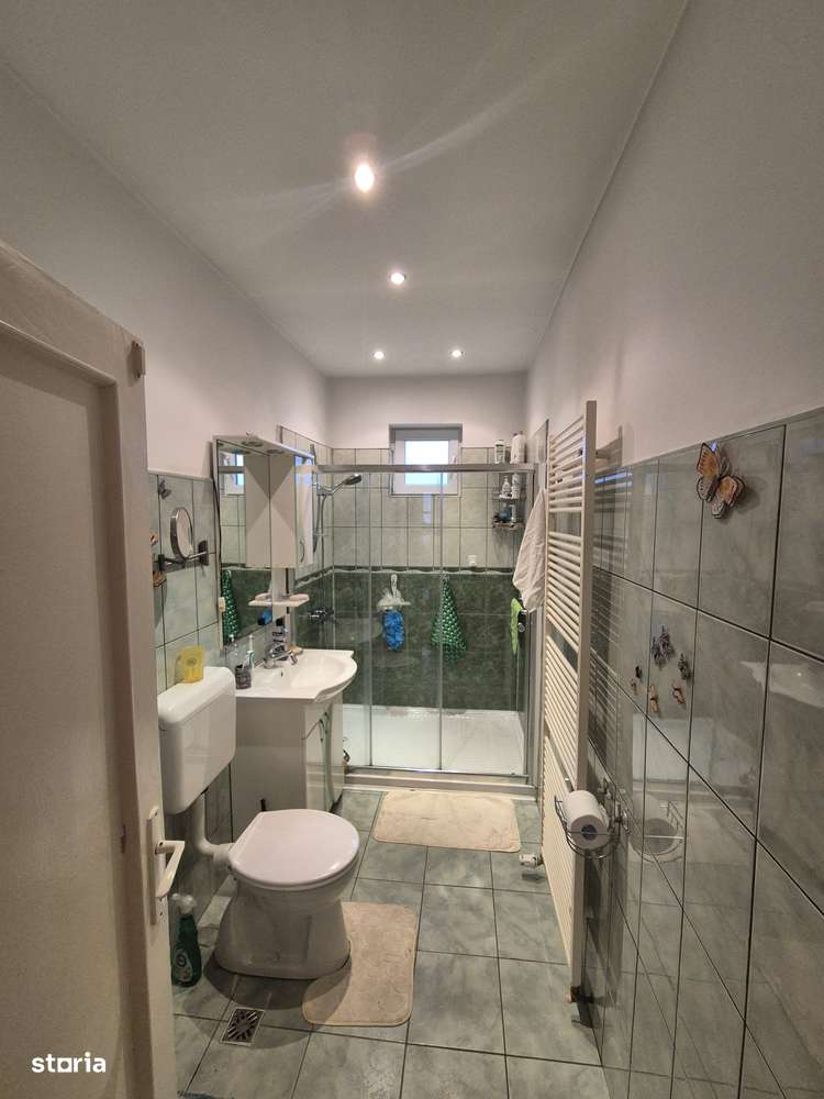 Casă 3 camere Moroasa-8