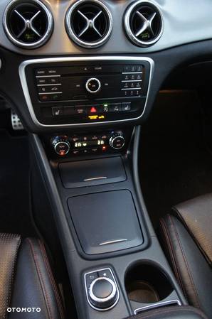 Mercedes-Benz CLA 200 (CDI) d 4-Matic AMG Line - 22