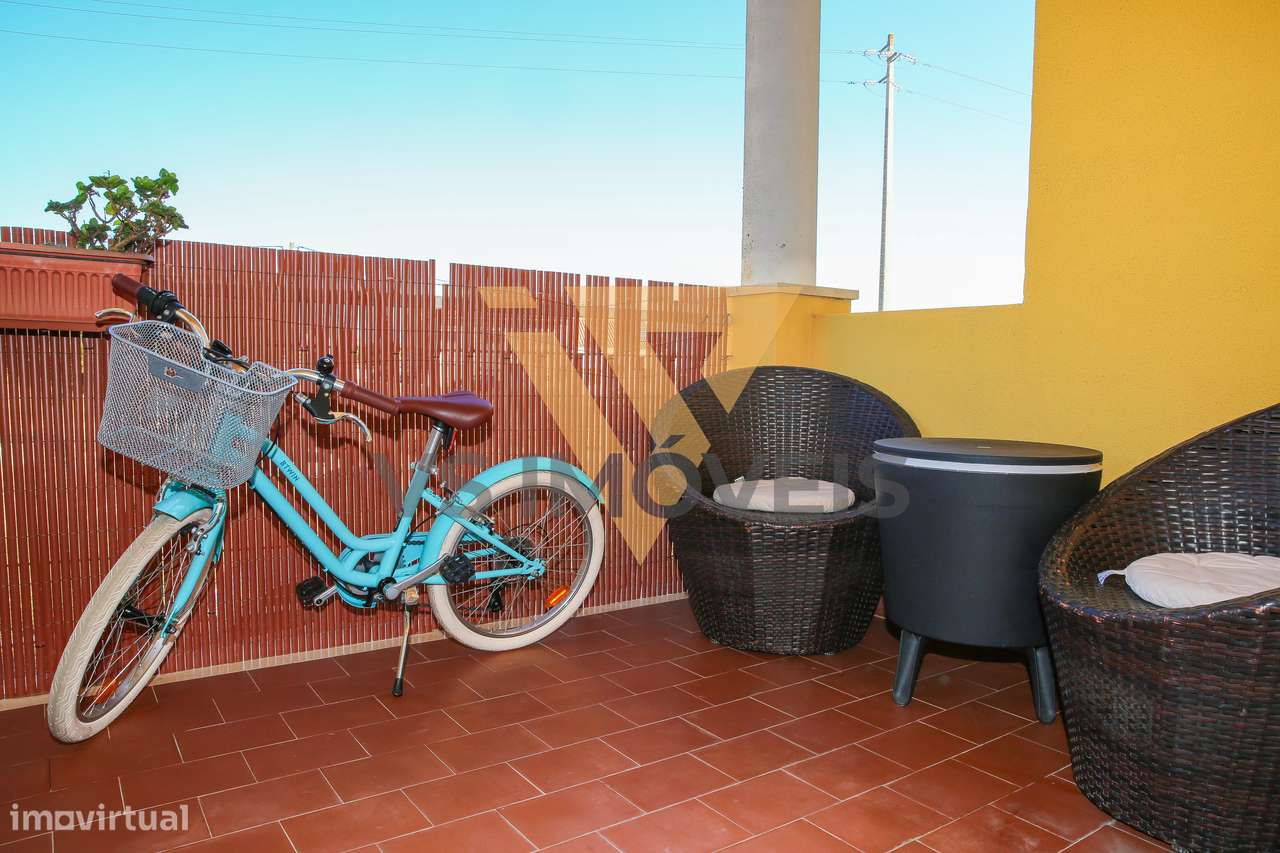 Apartamento T3 no condomínio Horta Dos Vimes em Alenquer-16