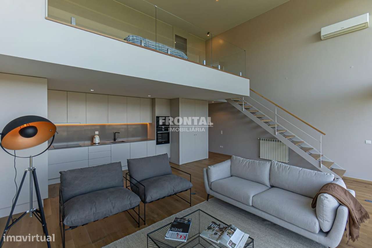 Apartamento T0 com Mezanine e Vista Panorâmica | Mafamude, Vila Nova d - Grande imagem: 5/20