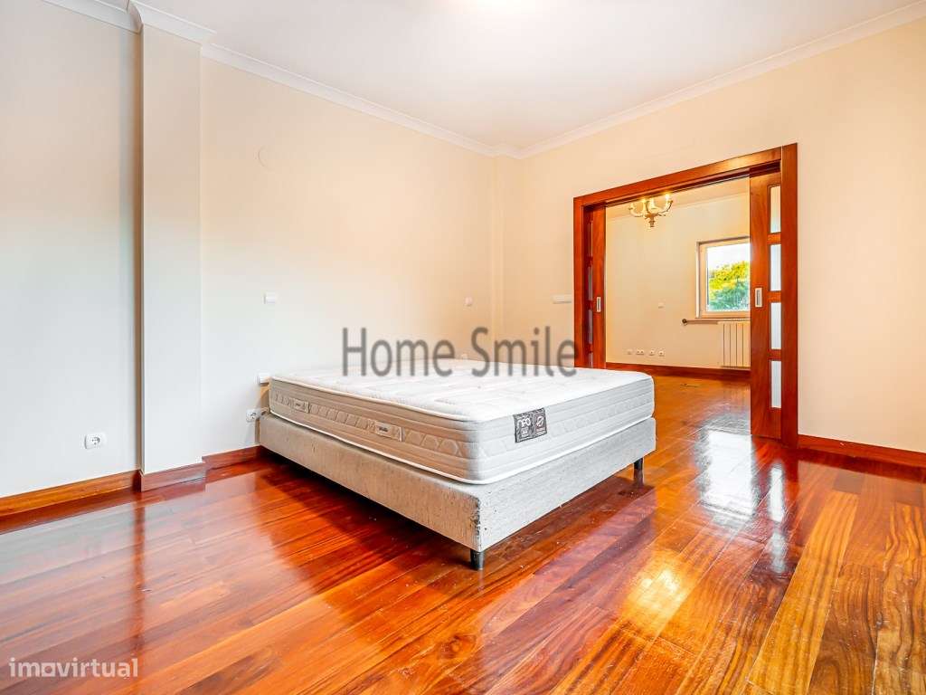 MORADIA LUXO STO ESTEVÃO. PISCINA. GARAGEM. COURT TÉNIS-40