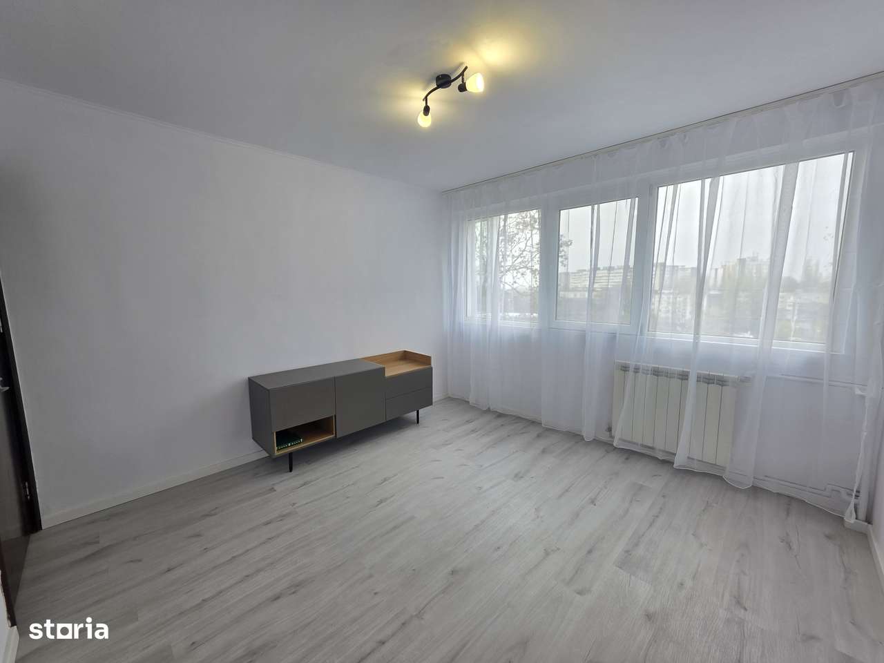Vanzare apartament 2 camere Eroii Revolutiei, str. Vigoniei, cf.I, dec-8