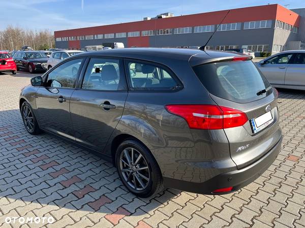 Ford Focus 1.5 EcoBoost Trend ASS - 4