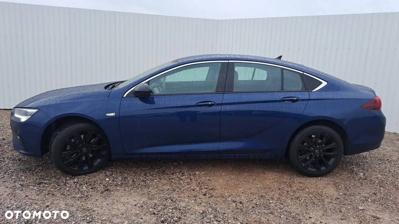 Opel Insignia 2.0 CDTI Ultimate S&S - 2