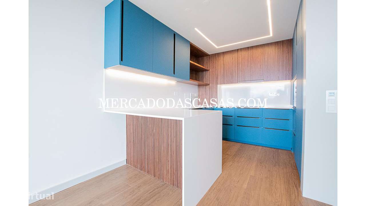Apartamento T3 em Espinho, junto estação - Grande imagem: 2/26