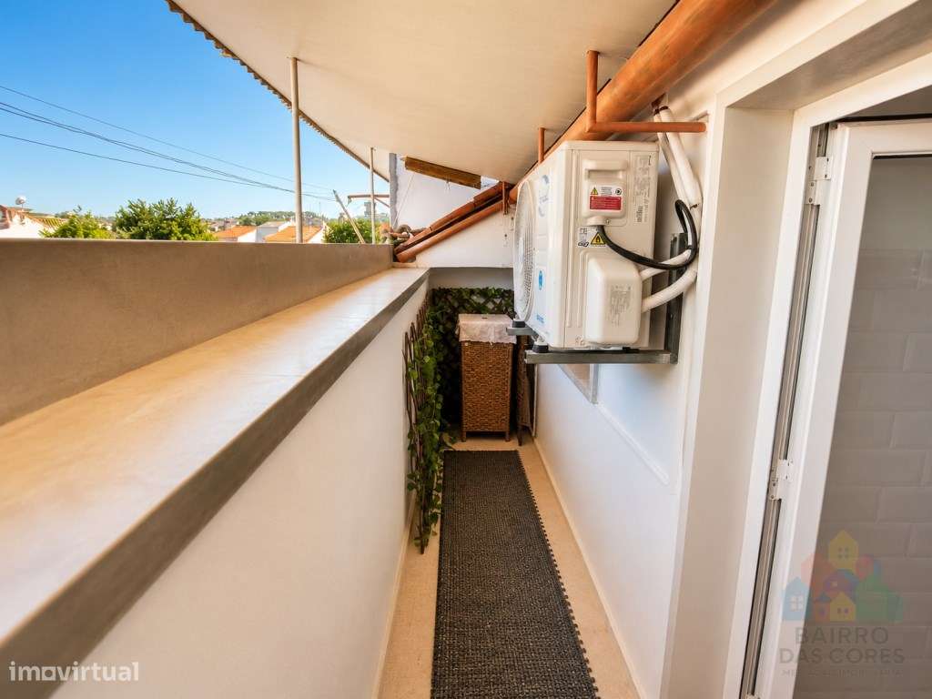 Apartamento T2 remodelado no centro de Tomar-6
