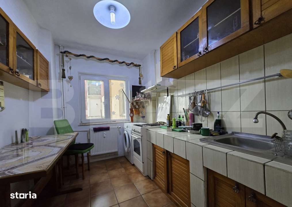 Apartament cu 2 camere, decomandat Zona Sara - Imagine principală: 3/7