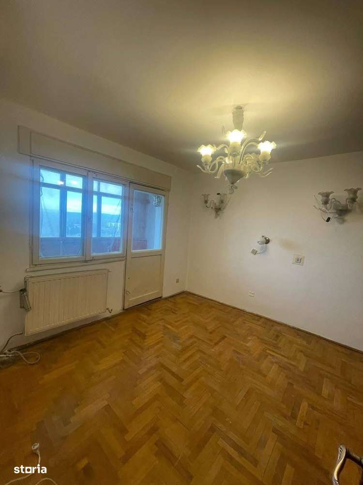 De vanzare duplex cu 4 camere, 3 balcoane,  in zona Hotel Roman - Imagine principală: 1/8