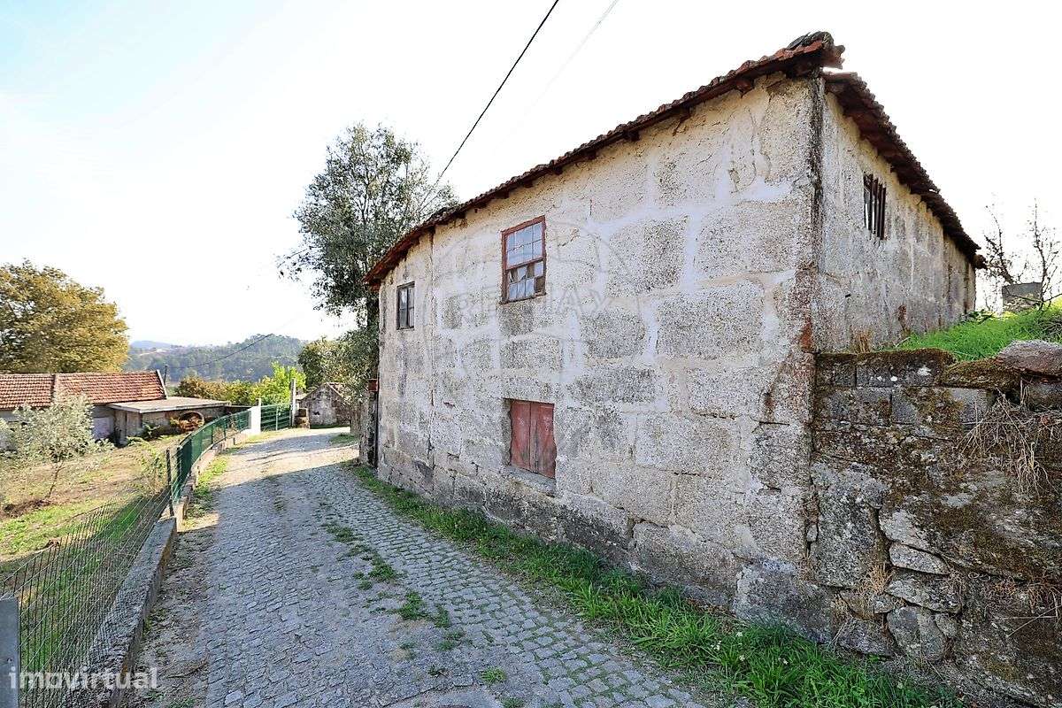 Moradia T2 para venda - Grande imagem: 2/14