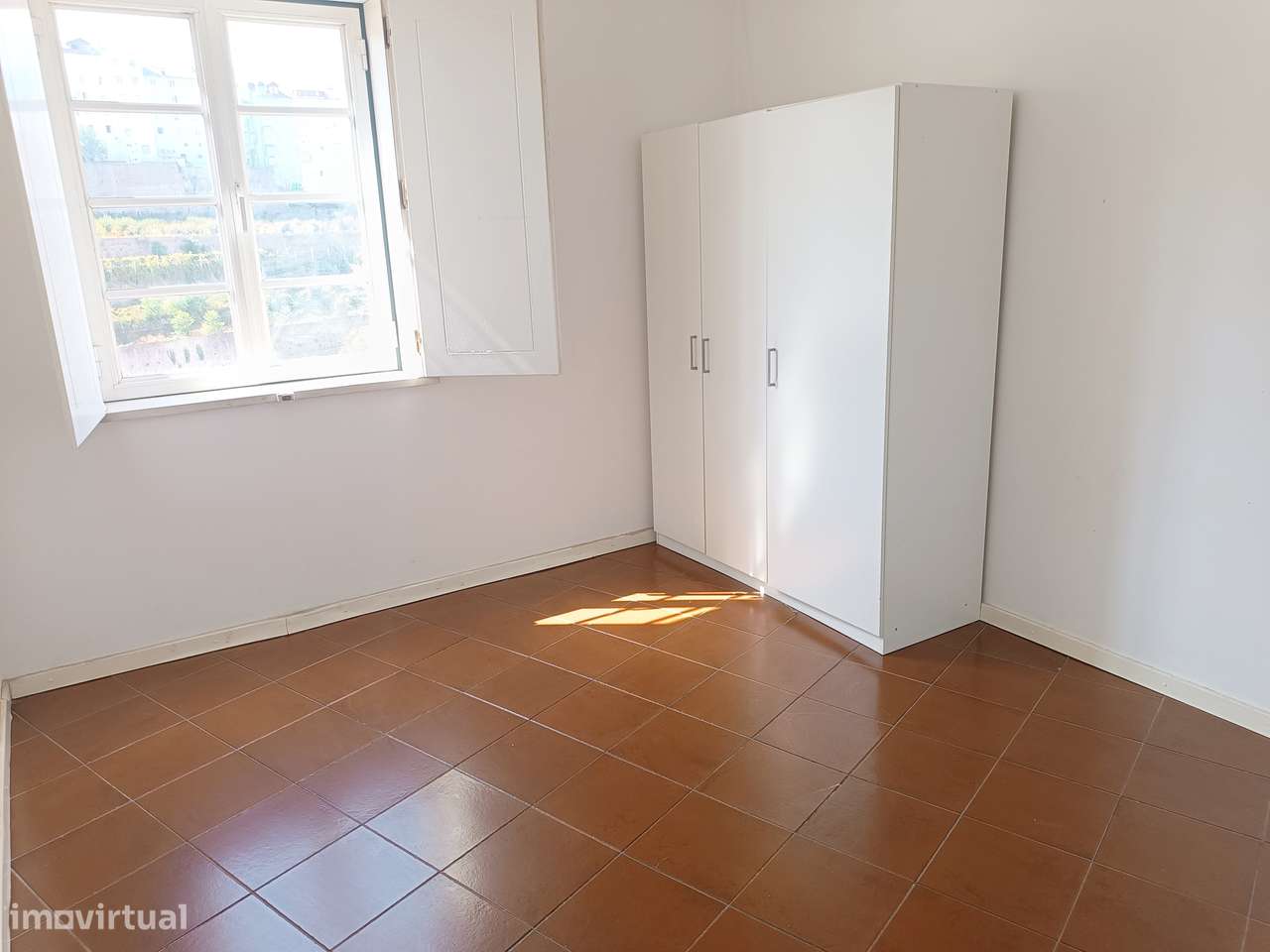 Apartamento T1 em Coimbra (Baixa) - Grande imagem: 4/6