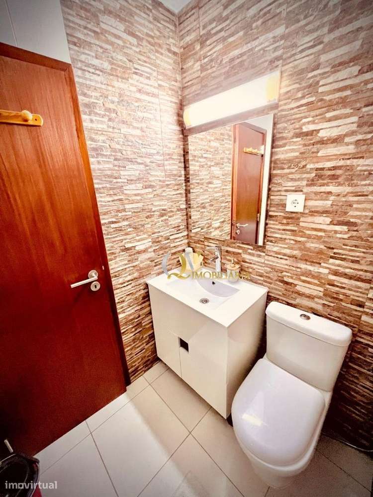 Excelente Apartamento T1 para venda sito em Portimão-9
