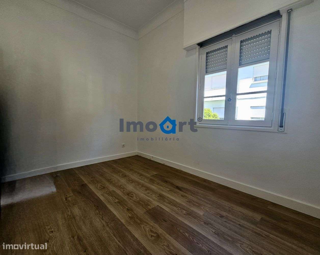 Fantástica moradia Bi-familiar em Ramalde, Porto!!!-14