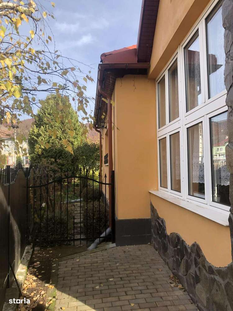 Casă spațioasă la munte, 3.705mp teren, aproape de râul Mureș - Imagine principală: 2/17