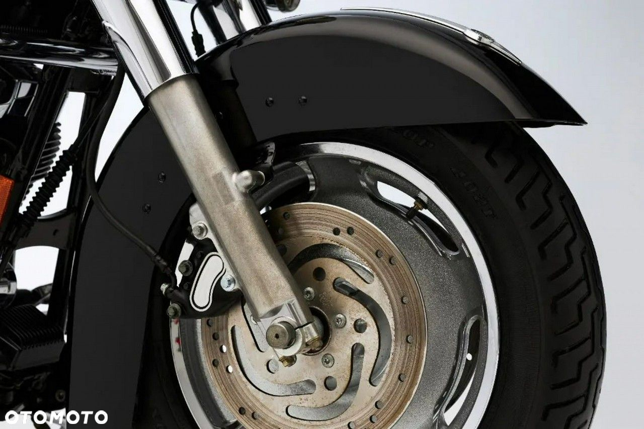 Harley-Davidson Touring Road King - 13