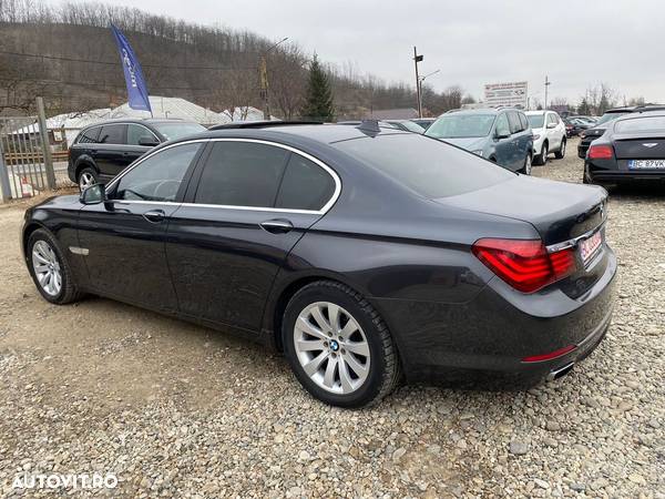 BMW Seria 7 750d xDrive - 10