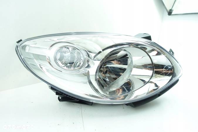 RENAULT TWINGO II LAMPA PRZÓD PRAWA PRZEDNIA H4 260103107R 2007- CHROM - 4