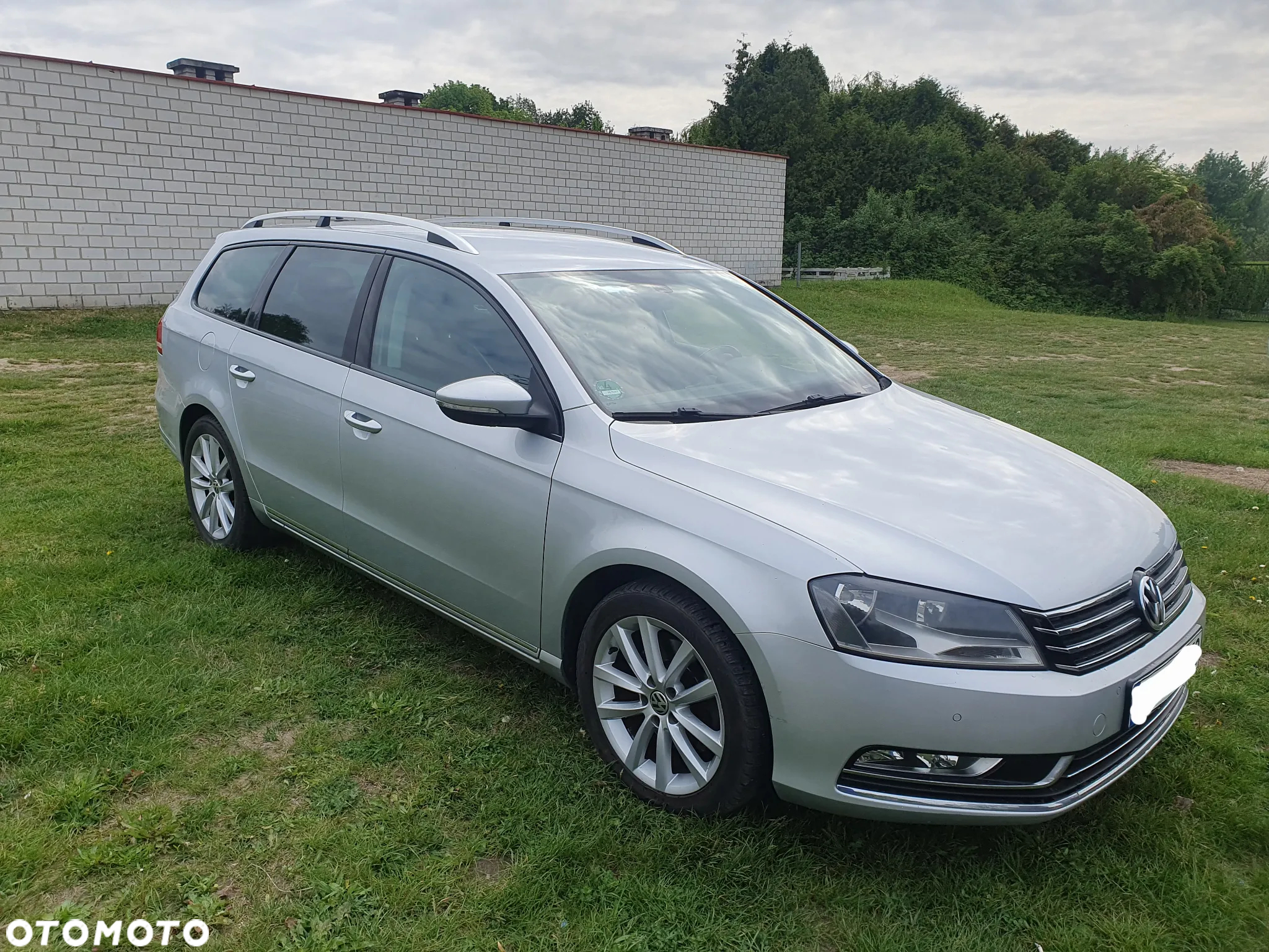 Volkswagen Passat 1.6 TDI Business Line - 12