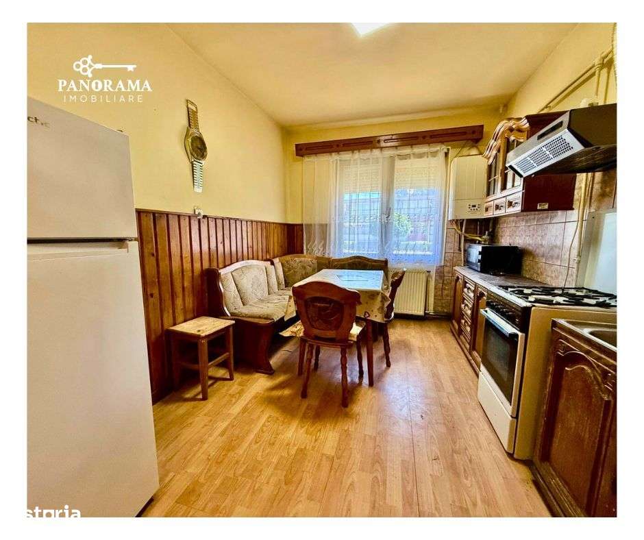 Apartament spațios și versatil cu spatiu comercial in Sighisoara - Imagine principală: 5/18
