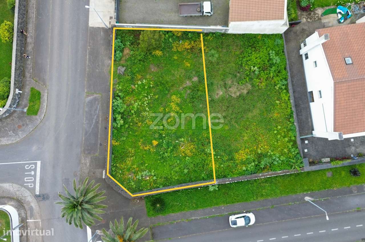 Lote com 350 m2 - Rua da Magnólia, Pico da Pedra. - Grande imagem: 3/15