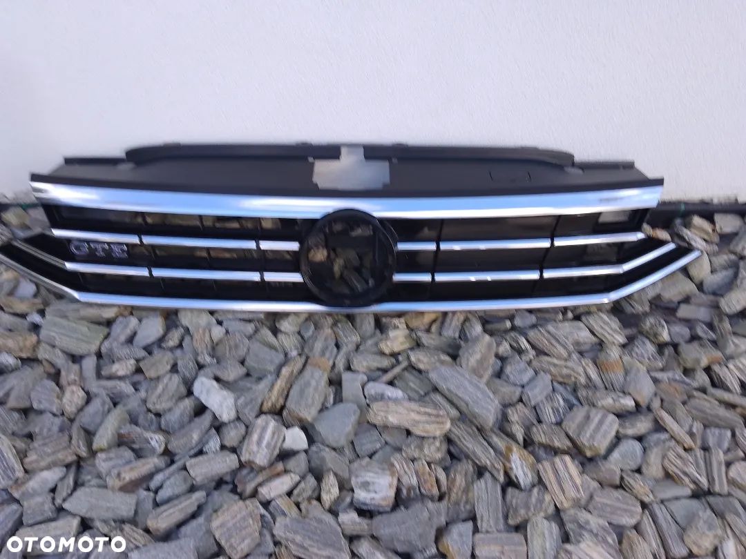 VW PASSAT B8 GTE  ATRAPA GRILL 3G0853651 CF CE - 1