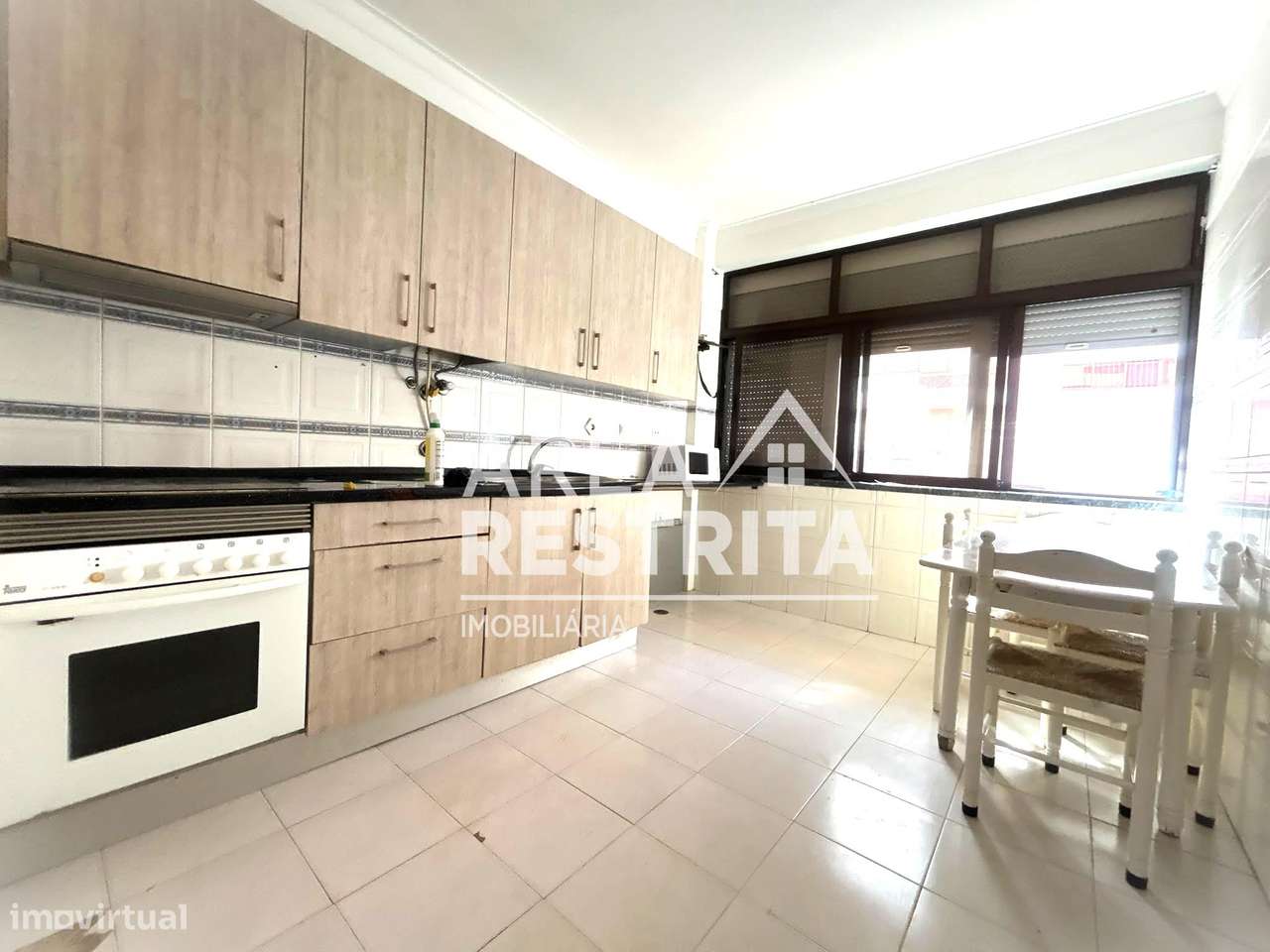 Apartamento T3 Baixa da Banheira-0