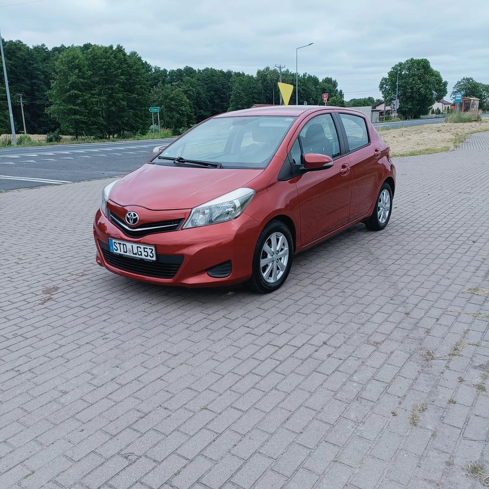 Toyota Yaris III (2011-2019) 1.0 VVT-i Comfort 2012