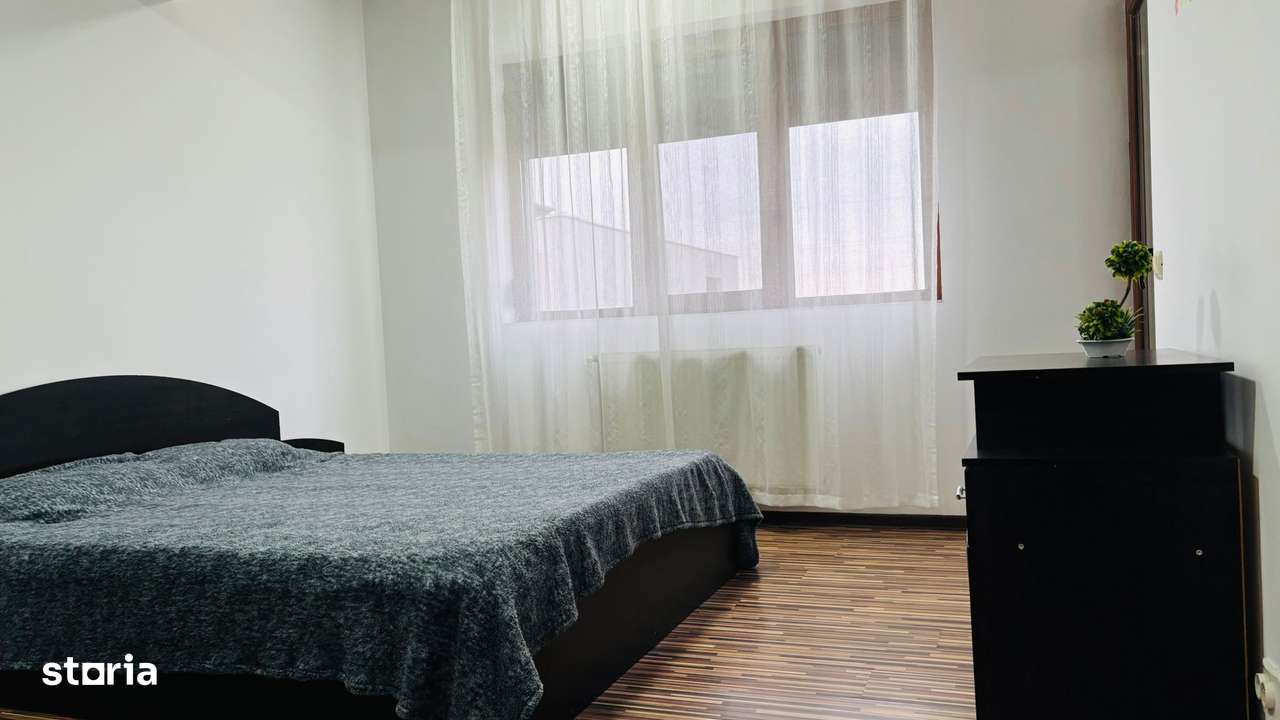 Apartament studio cu parcare parc-5