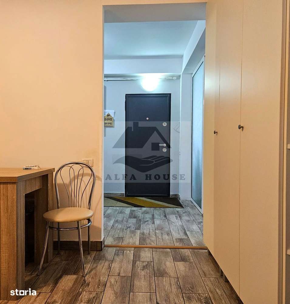 Oportunitate - Apartament cu trei camere in vila, zona Tractorul 70 mp - Imagine principală: 5/20