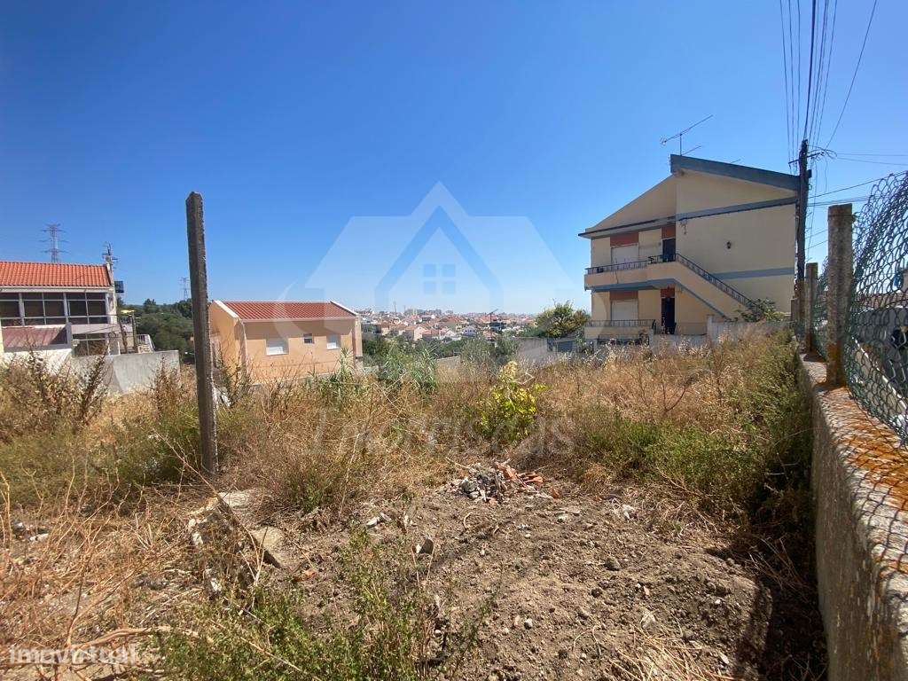 Terreno com 400 m² e vista rio em Via Rara, Santa Iria de Azóia - Grande imagem: 4/6