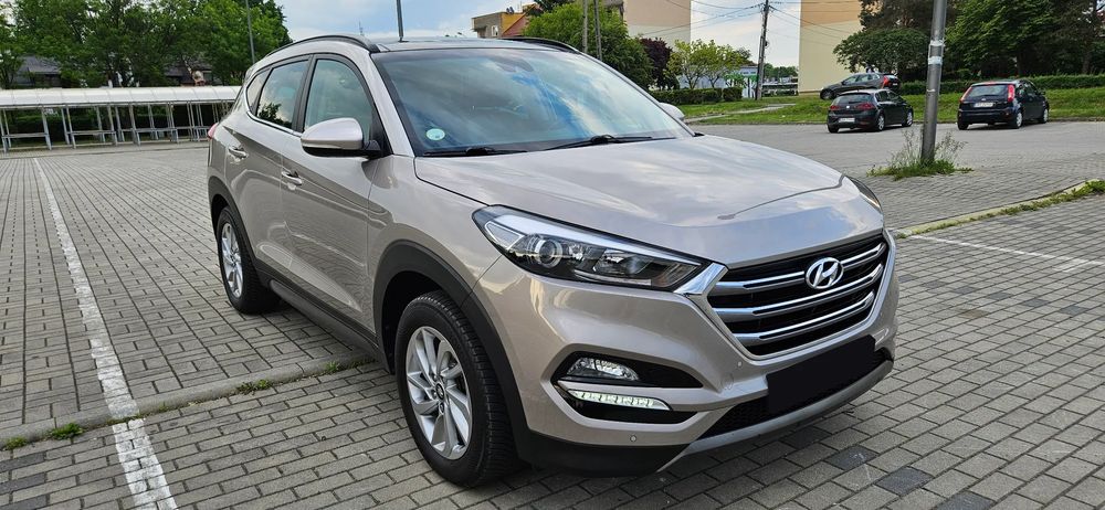 Hyundai Tucson III (2015-2020) blue 1.7 CRDi 2WD Advantage 2016