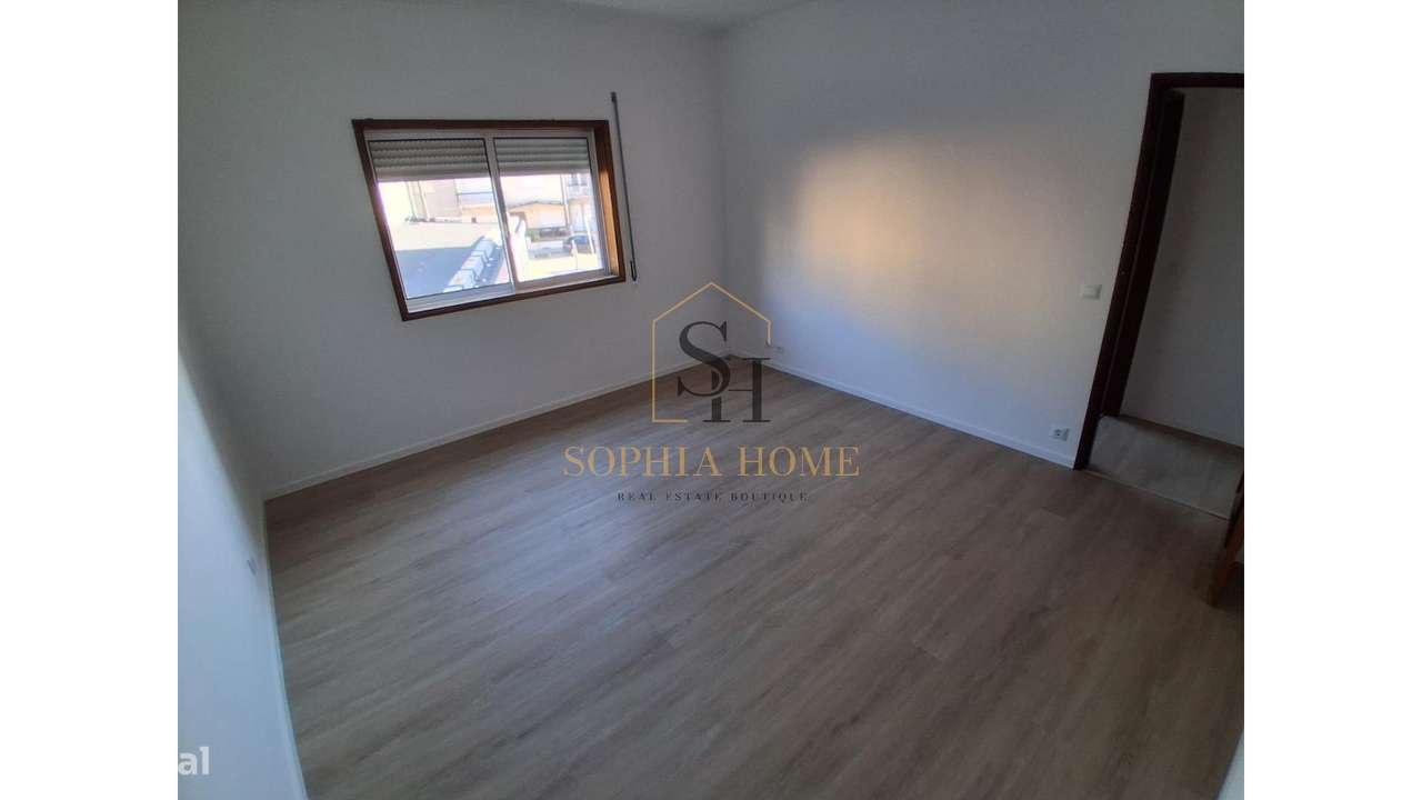 T2 Renovado em Baguim do Monte-28