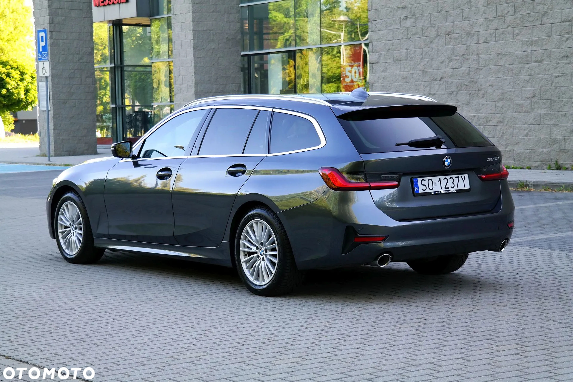 BMW Seria 3 320d Touring Luxury Line - 15