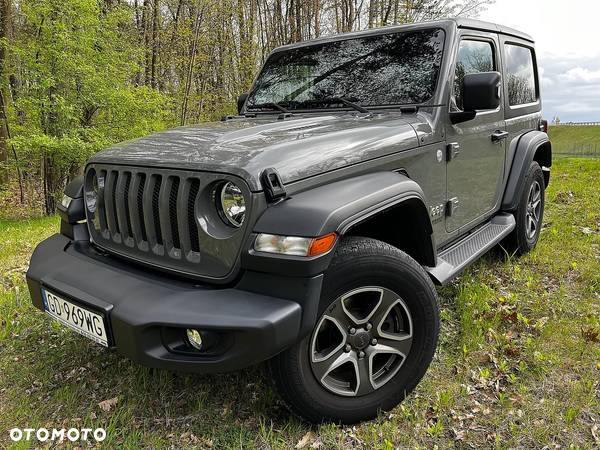 Jeep Wrangler - 30