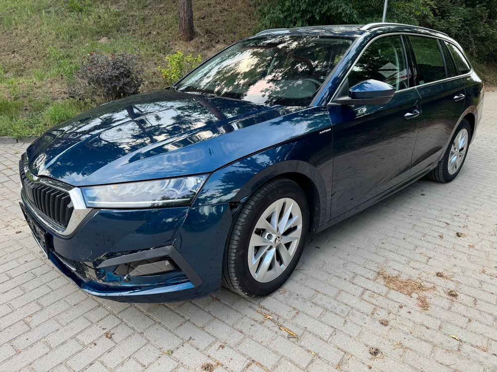 Skoda Octavia IV 1.5 TSI Edition 2023