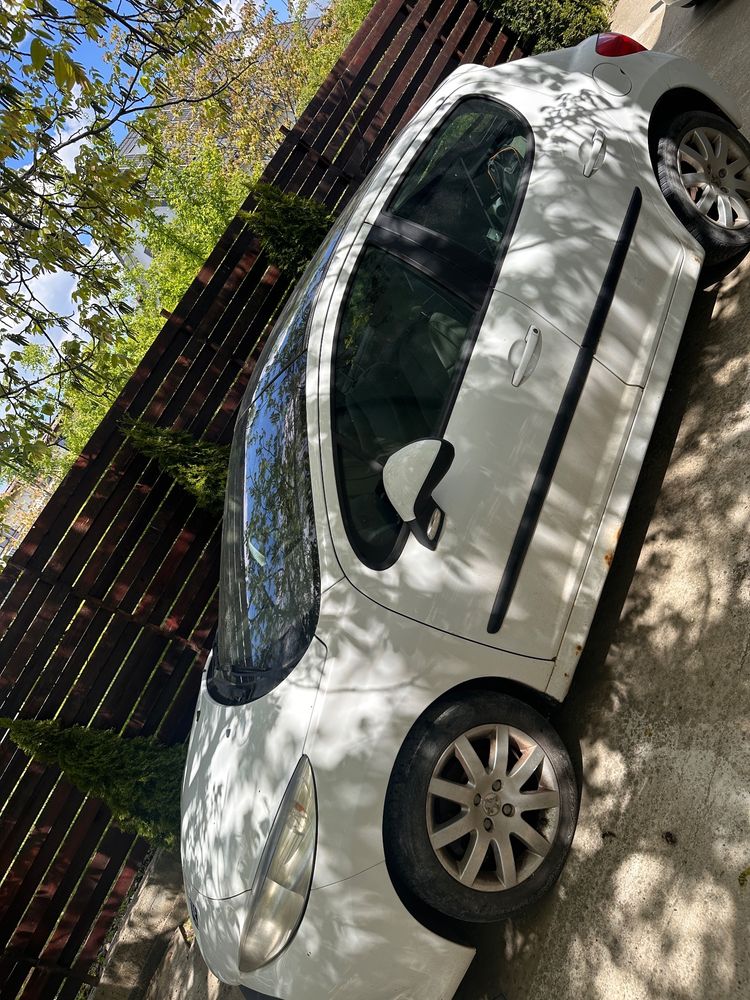 Peugeot 207 1.6HDI Premium 2007