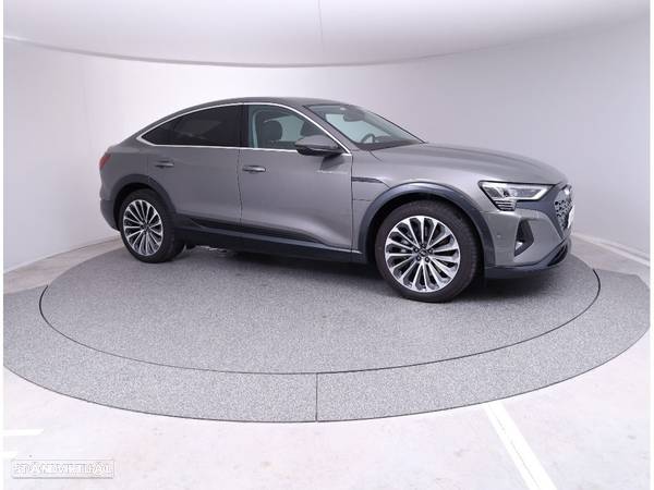 Audi Q8 e-Tron Sportback 55 quattro Advanced - 16