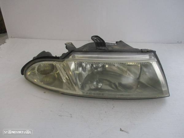 Farol Optica Mitsubishi Carisma Direito - 4