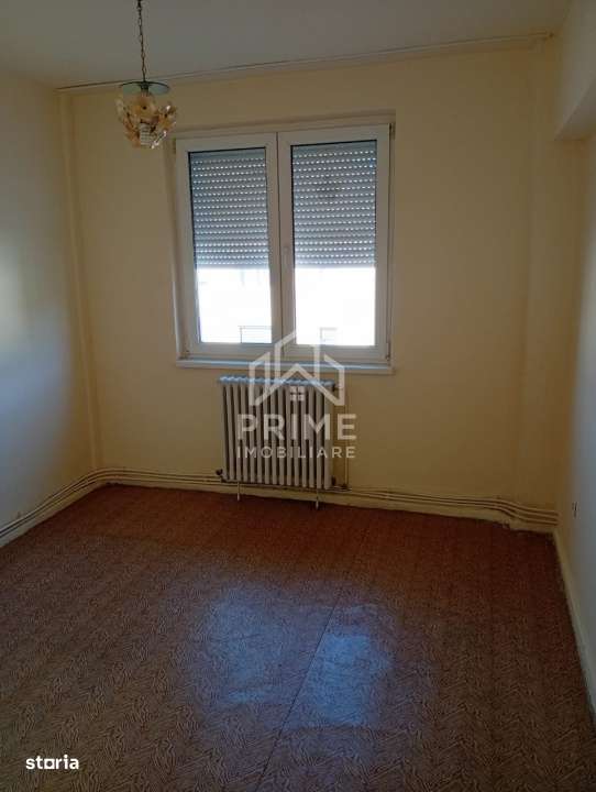 Apartament 3 camere | 67 mp| zona Cugir - Imagine principală: 2/7