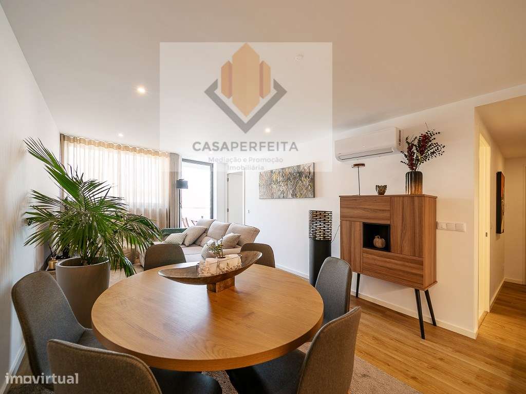 Fantástico T1 com Varanda Junto à Exponor - Leça da Palmeira-5