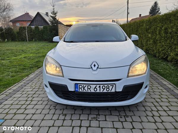 Renault Megane dCi 110 FAP Dynamique - 6