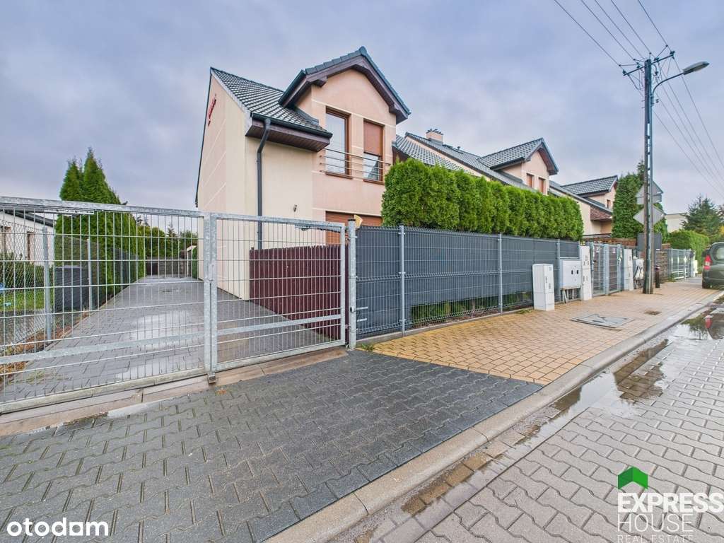 Bliźniak z garażem, 3 poziomy, bardzo zadbany-14