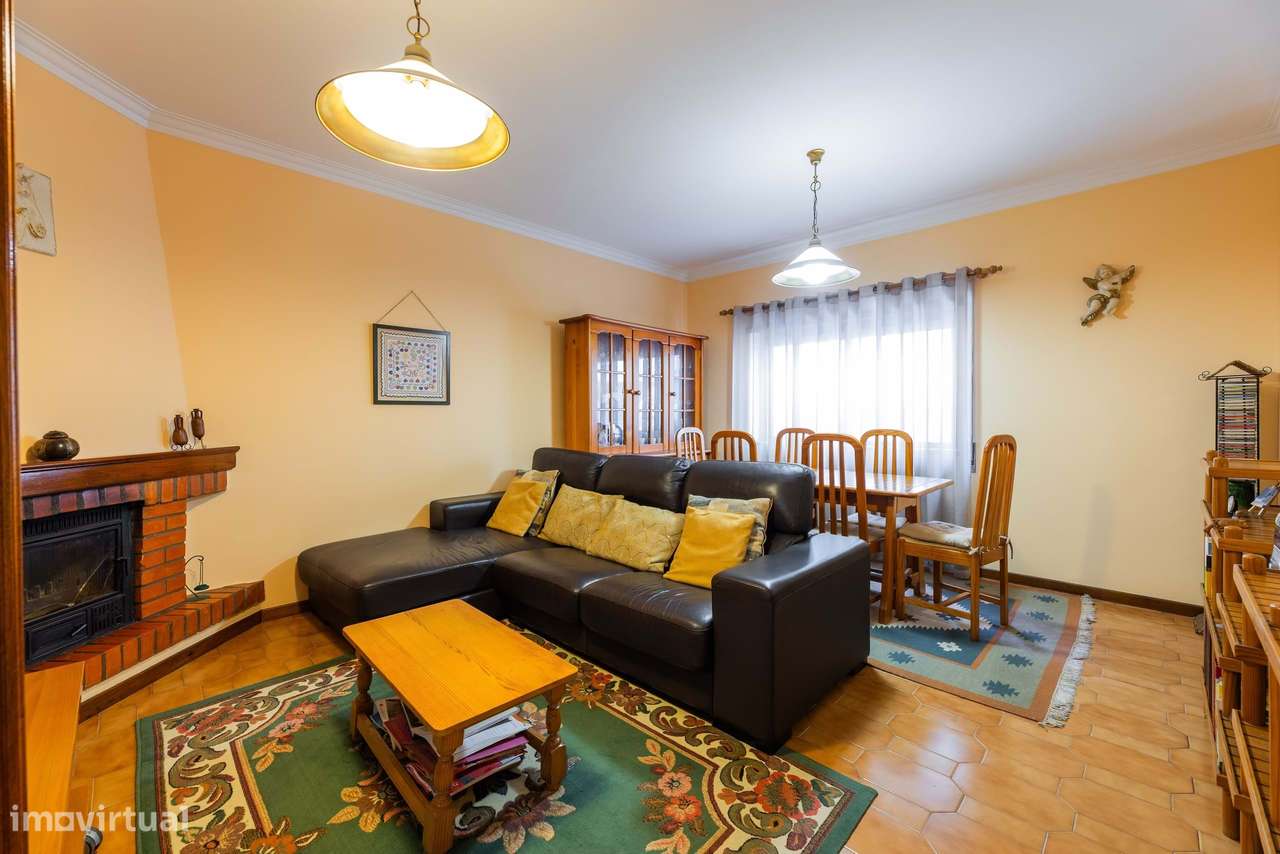 Apartamento T2 Duplex, em S. Vicente - Braga-5