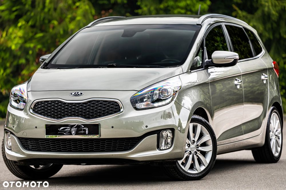 Kia Carens