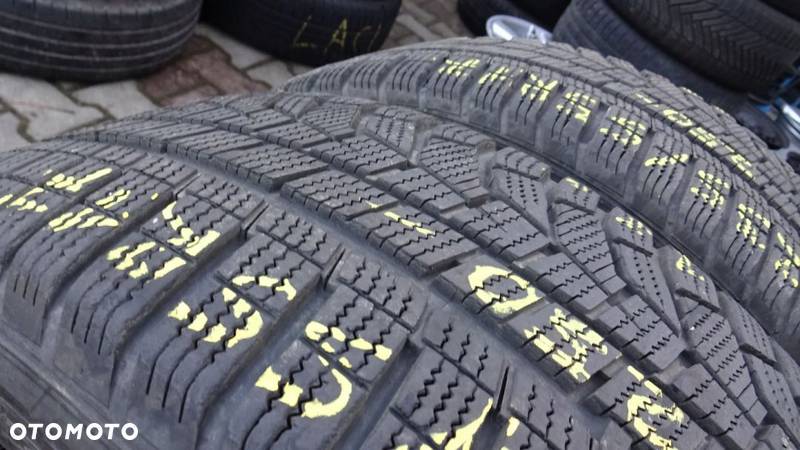 Opony zimowe 2szt 235/55R17 Hankook 103V - 4